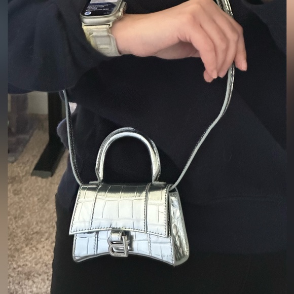 XS Balenciaga Nano Hourglass Silver - Metallized Crocodile - Picture 3 of 6